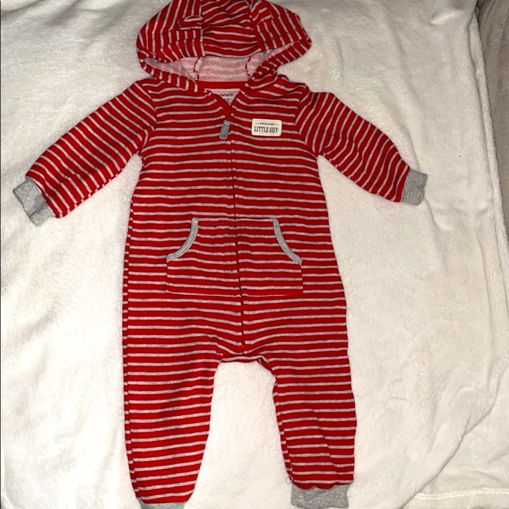 Carter’s 12m sweatsuit